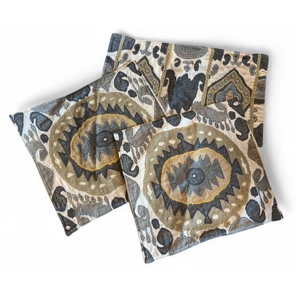 Pottery Barn Chiara Ikat Gray Crewel Embroidered Pillow Sham Set 20 x 20 - Picture 1 of 10